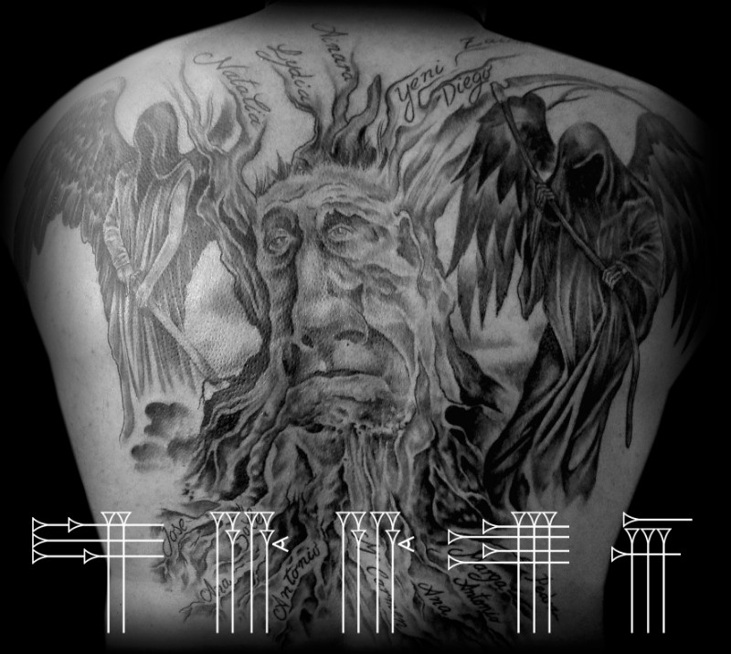 Tatuaje árbol con muerte y ángel oscuro