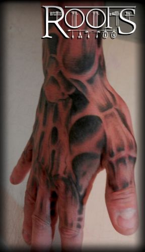 Tatuaje mano