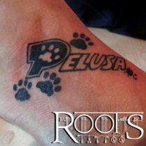 Motivos para tattoo en pie de chica