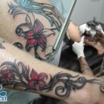 Líneas para arreglo de tatuaje