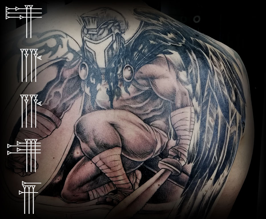 Tatuaje backpiece estilo propio