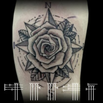 Rosa puntillista antebrazo hombre