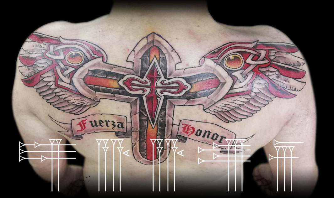 Tattoo alas ancho de espalda