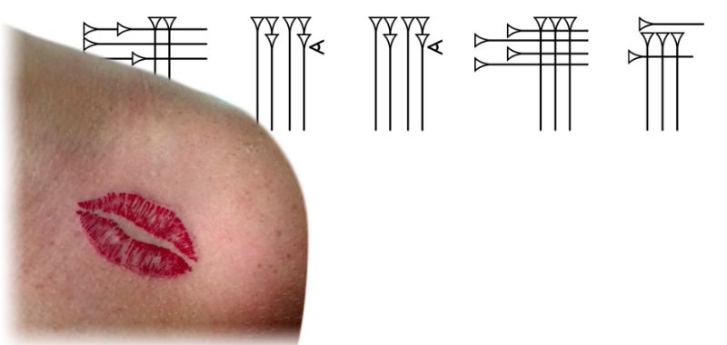 Tatu labios rojos