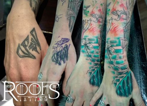 Como tapar un tatuaje en la mano
