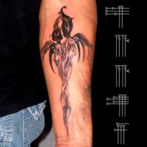 Tatuaje en antebrazo de hombre